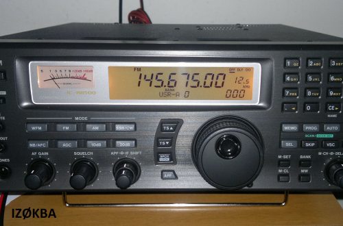 Ricevitore SDR USB RTL-SDR 100 KHz-1.7 GHz – Banda Larga UV/HF Con R820T+8232 Per Radioamatori E Hobby